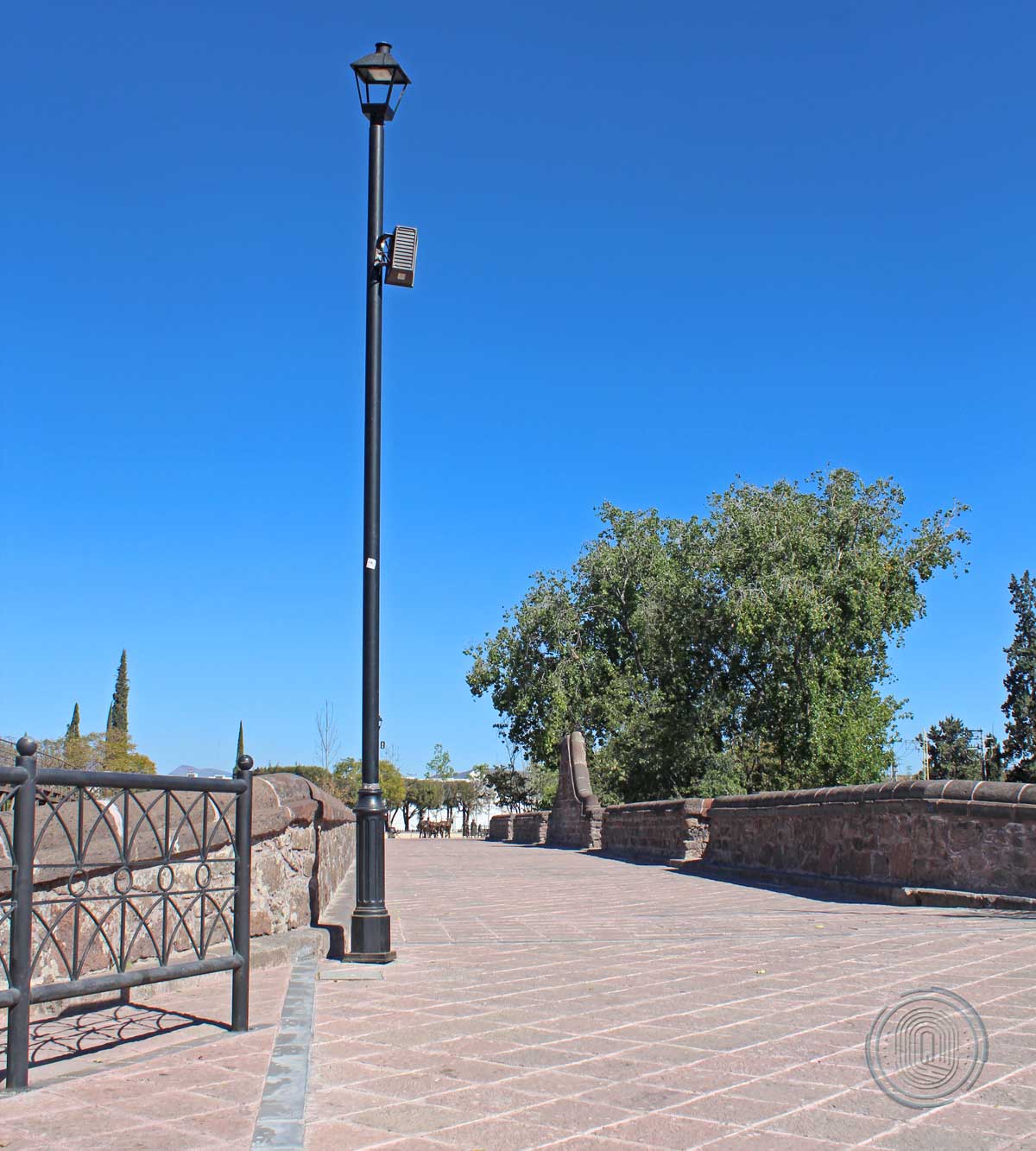 qrodigital-puente-de-la-historia-queretaro-monumento-simbolo-de-la-ciudad-faro