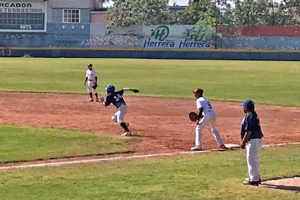 qrodigital-besibol-en-queretaro-abeisqro-anuncian-evento-nacional-juego-deporte