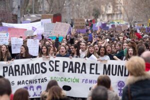 qrodigital-dia-internacional-de-la-mujer-colectivos-feministas-mujeres-en-protesta