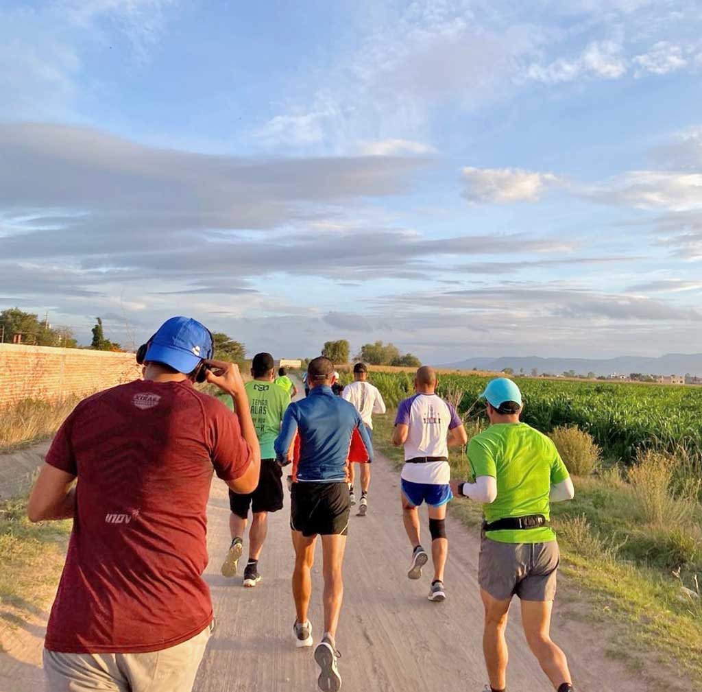 qrodigital-tursimo-deportivo-queretaro-maraton-2022-preparativos-entrenamiento-carreras-de-preparacion-ya-viene-la-fiesta-deportiva-ejercicio-deporte-sano-municipios