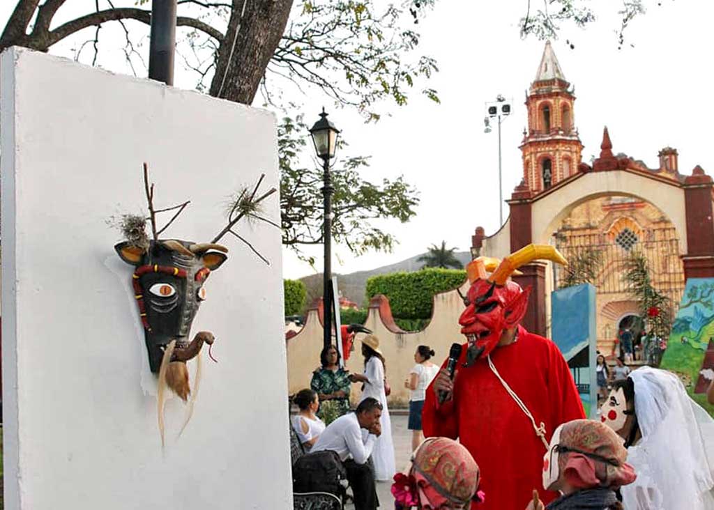 qrodigital-turismo-jalpan-queretaro-carnaval-de-los-hueveres-tradicion-sierra-queretana-diablos