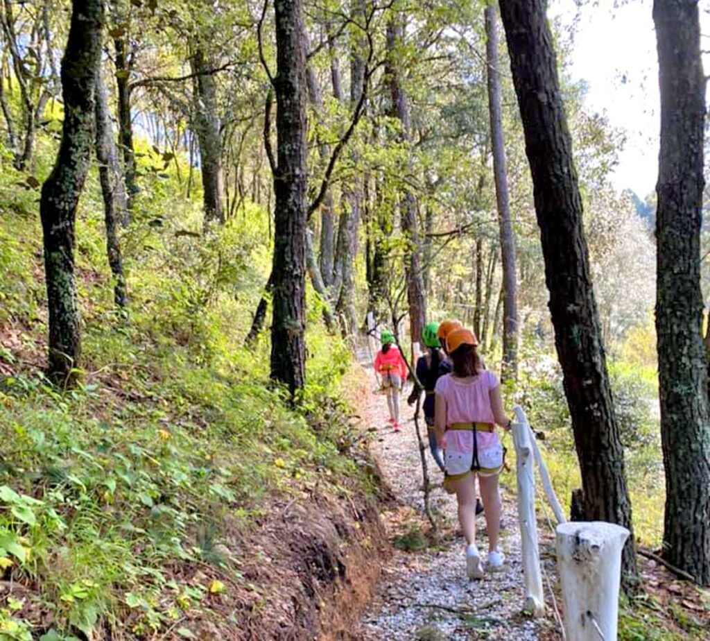 qrodigital-turismo-de-aventura-en-queretaro-seguro-escalada-canonismo-senderismo-camina-salud-respira-naturaleza