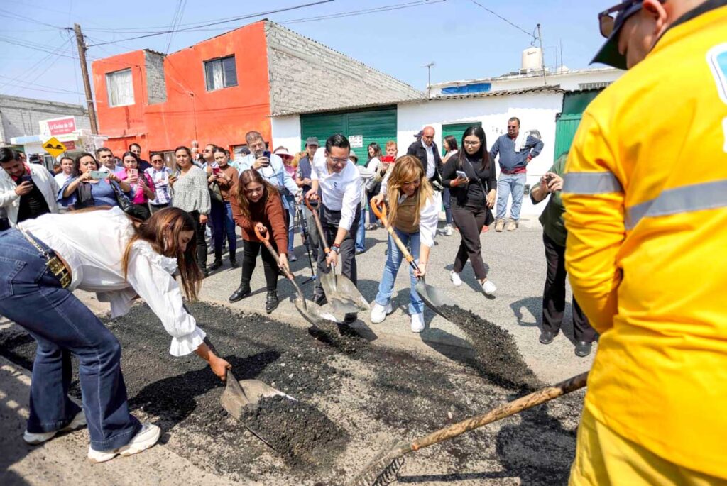 qrodigital-noticias-corregidora-queretaro-municipio-bacheo-campana-chepe-guerrero-obra-publica-brigada-antibaches